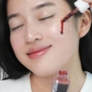 Bye Closed Komedo tanpa Perih! 4 Peeling Serum Tri-Acid Murah Rp40 Ribuan