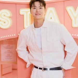 5 Padu Padan Outfit ala Gong Myung untuk Tampilan Day Out yang Lebih Fresh