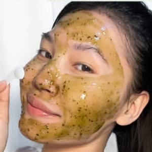 4 Gel Mask Calendula, Solusi Atasi Kemerahan dan Perih Akibat Cuaca Panas!
