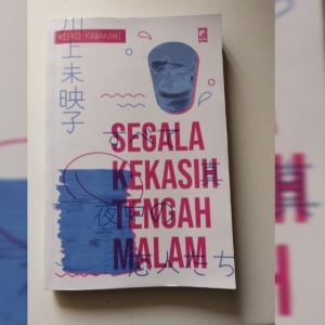 Review Segala Kekasih Tengah Malam: Melawan Sepi di Tengah Hiruk Pikuk Kota