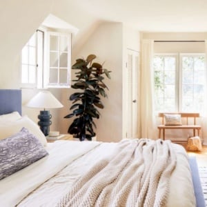 Bahaya Mikroplastik di Kamar Tidur: Lakukan 7 Hal Ini Malam Ini Sebelum Terlambat!