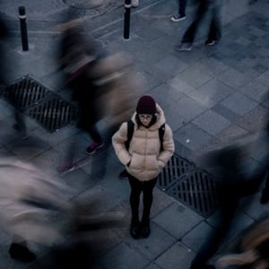 UMR Naik, Tapi Hidup Tetap Berat: Kenapa Rasa Cukup Masih Jauh?