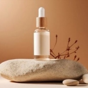 4 Serum Lactic Acid untuk Eksfoliasi Kulit Kusam dan Bertekstur Kasar