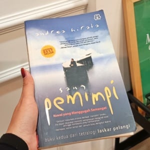 Meniru Semangat Juang 3 Sekawan di Novel Sang Pemimpi karya Andrea Hirata