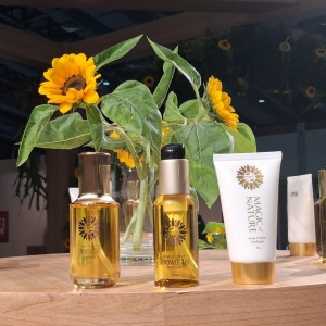 Dari Ladang ke Kulit: Menyusuri Kekuatan Sunflower Oil Organik dalam Body Care Magic of Nature