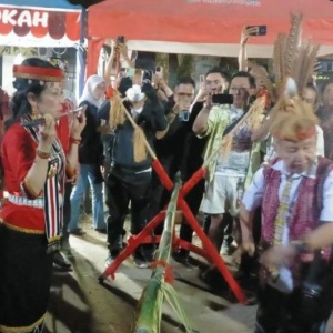 Target Transaksi UMKM Rp1,75 Miliar di Gawe Dayak Singkawang, Mampukah Tercapai?