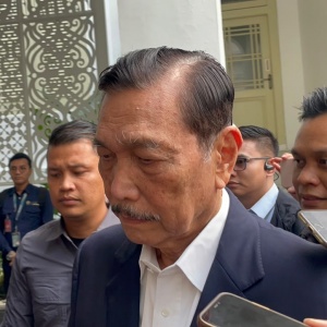 Evaluasi MBG, Luhut Soroti Pelaksanaan Serentak