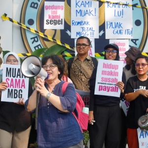 MBG Watch Segel Kantor BGN, Tuntut Evaluasi Total Program Makan Bergizi Gratis