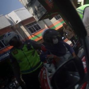Puluhan Pengendara di Tulungagung Terjaring Razia Pajak, Ada yang Langsung Bayar di Tempat