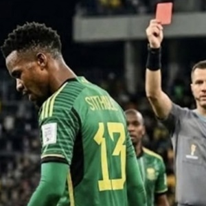 Siapa Sphephelo Sithole? Baru Main Bikin Malu Afrika Selatan karena Blunder 2 Kali