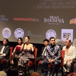 Siap-Siap Merinding Sekaligus Ngakak, Film Dukun Magang Tampilkan Kuntilanak Hitam