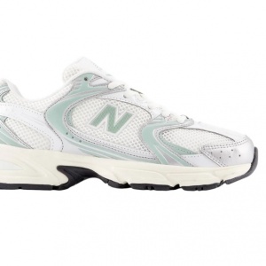 5 Sepatu New Balance yang Diskon 50% di Foot Locker, Seri 530 Jadi 800 Ribuan