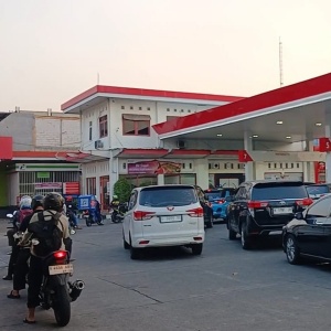 Antrean Mengular di SPBU Bali, Ini Janji Pertamina
