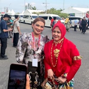 Pesona 'Noni Belanda' Kaltim Curi Perhatian di HUT Dekranas