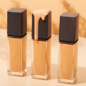 Foundation Apa yang Bisa Menutupi Flek Hitam? Ini 7 Rekomendasi Terbaik untuk Makeup Flawless