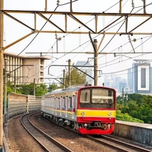 Siswi Tertemper Kereta di Jurangmangu, 4 Perjalanan Commuter Line Terdampak