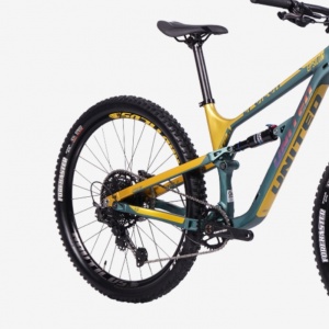 Beda Sepeda Gunung Hardtail vs Full Suspension? Ini Kelebihan dan Rekomendasinya