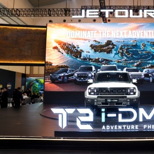 Jetour T2 i-DM Padukan Desain Boxy Ikonik dengan Teknologi PHEV Modern