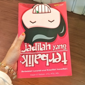 Belajar dari Iblis dan Maling? Seni Menang di Buku Jadilah yang Terbalik!