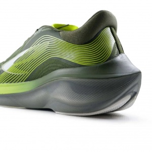 Review 910 Haze Tempo, Sepatu Lari Ringan dan Murah Buat Tempo Run
