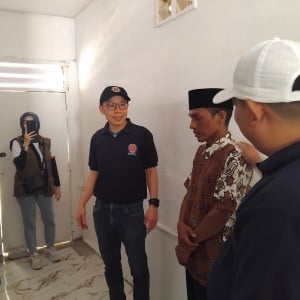 Tangis Haru Karsa, Rumah Reotnya di Klapanunggal Kini Kokoh Direnovasi Indocement