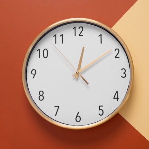 7 Cara Menata Jam Dinding di Rumah Menurut Feng Shui agar Estetik dan Hoki