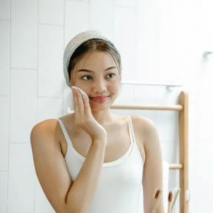4 Micellar Water Buat Remaja untuk Rawat Skin Barrier Tanpa Menguras Dompet