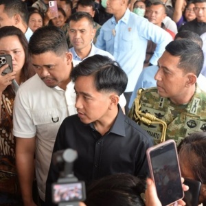 Gibran Temui Korban Keracunan MBG di Karo, Akademisi Dorong Evaluasi Menyeluruh
