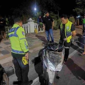 Kecelakaan Maut di Tuban, Pengendara Motor Tewas Usai Tabrak Peserta Tongklek