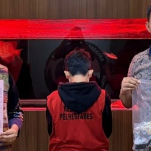 Tak Kapok Masuk Bui, Wanita 34 Tahun Diciduk Edarkan Narkotika di Surabaya