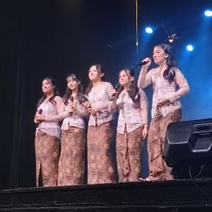 Dari Pertemanan hingga Aksi Sosial, Perjalanan Anak Muda di Balik Nada Kasih