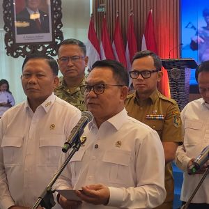 Menko Dudung Perintahkan Penangkapan Pemodal Penyelundupan Benih Lobster