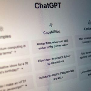 Bahaya AI Companion: Ketika Teman Virtual Menggantikan Empati