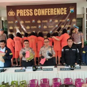 Sindikat Suntik Gas Melon Pasuruan-Surabaya Digulung Polisi: 8 Orang Ditangkap