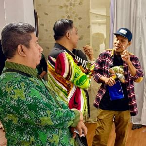 Pameran "Kura-kura" Yohanes, Satu Lukisan Langsung Terjual di Malam Pembukaan