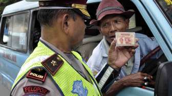 Dewan Transportasi Jakarta Dilarang Bisnis Angkot