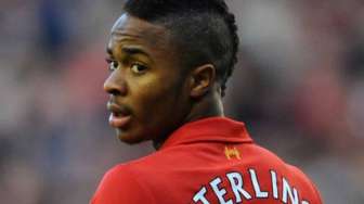 Liverpool Gilas Arsenal Berkah Bagi Sterling