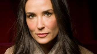 Insiden Kolam Renang, Demi Moore Terancam Digugat