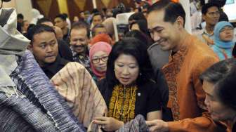 Pembukaan Indonesia Fashion Week 2014 di Jakarta, Kamis (20/2). [MATAMATA/Adrian Mahakam]