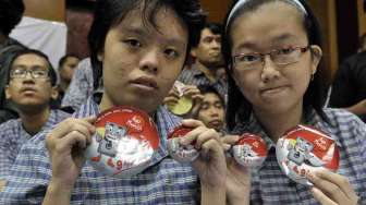 Sosialisasi Pemilu Oleh KPU Jakarta Barat untuk penyandang disabilitas di SLB Pangudi Luhur Jakarta Barat, Rabu, (26/2). [MATAMATA/ Adrian Mahakam]