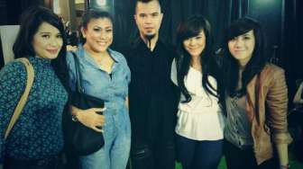 Jelang Ultah, Putri Ahmad Dhani dan Mulan Tak Bisa Tidur