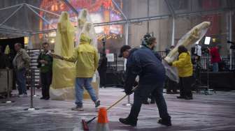 Matthew McConaughey pemenang aktor terbaik dalam film \"Dallas Buyers Club\"  di  Academy Awards ke-86, di Hollywood, California, Minggu (2/3).    REUTERS/Lucy Nicholson