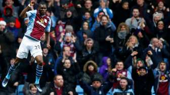 Liverpool Dapatkan Benteke dari Aston Villa