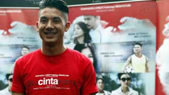 Martina Tesela di sela acara konferensi pers film 'Aku Cinta Kamu' di Epicentrum Kuningan, Jakarta, Selasa (4/3). [MATAMATA/Adrian Mahakam]