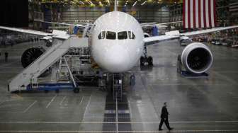 Suasana pabrik pesawat Boeing 787 Dreamliner di Evereet, Washington, beberpa waktu lalu. [Reutres/Jason Reed]