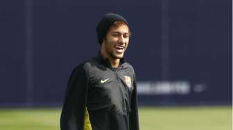 Latihan Terakhir Barca dan City