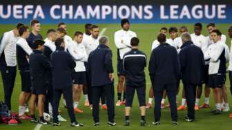 Barcelona Batu Sandungan Manchester City