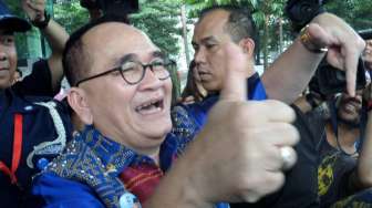 Ragukan Jokowi, Ruhut Sitompul Sebut Rocky Gerung Makin Dungu