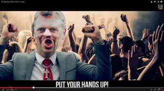 Video: David Moyes, Ronaldo dan Ozil dalam Musik Rap