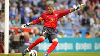 Valdes Segera Mendarat di Anfield?